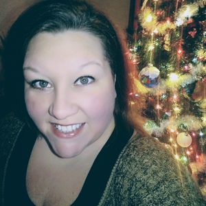 Meet your Posher, Holly